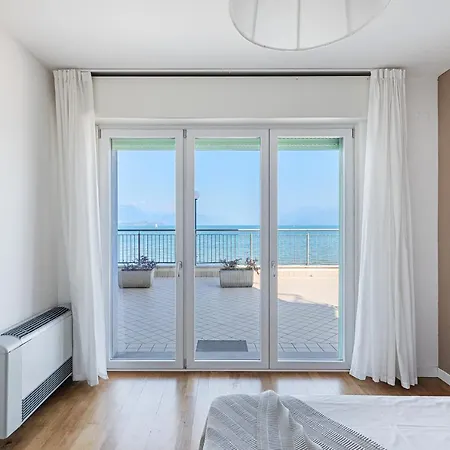 Residenza Miralago By Wonderful Italy Aparthotel 2*