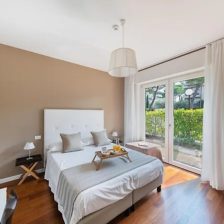 Aparthotel Residenza Miralago By Wonderful Italy