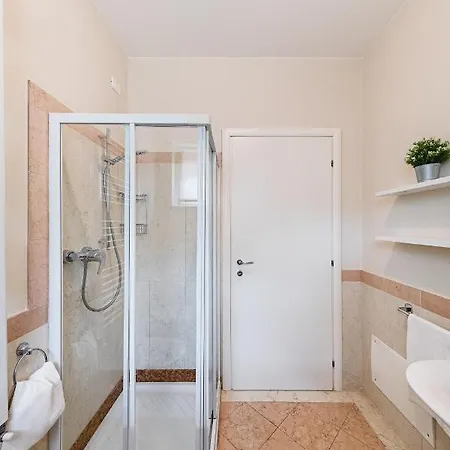 Aparthotel Residenza Miralago By Wonderful Italy