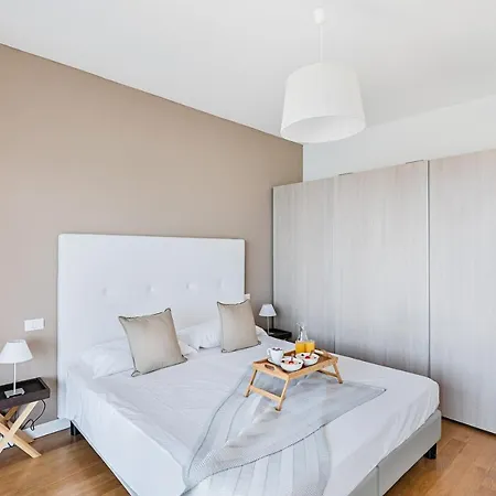 Aparthotel Residenza Miralago By Wonderful Italy
