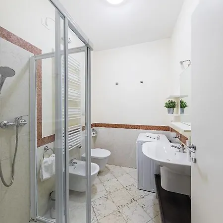 Residenza Miralago By Wonderful Italy Aparthotel Desenzano del Garda